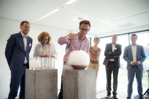 YES!Delft Labs bruisende openingshandeling